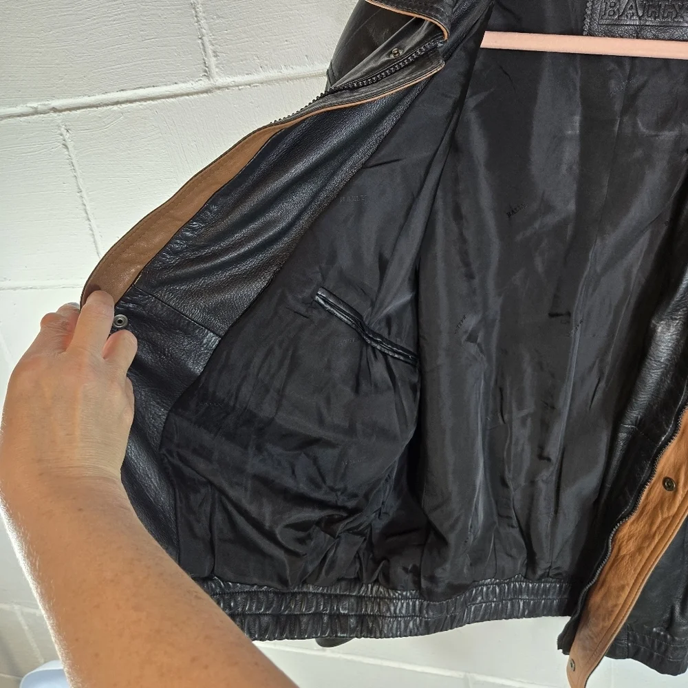 Vtg 90s Bally Black Leather European Italian Lambskin Leather Bomber Jacket